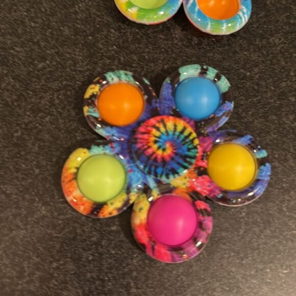 4 Tie-Dye Fidget Spinner Set- Sensory Stress Relief Toys for Kids & Adults - Picture 6 of 8